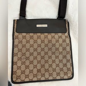 Gucci Authentic Gucci bag